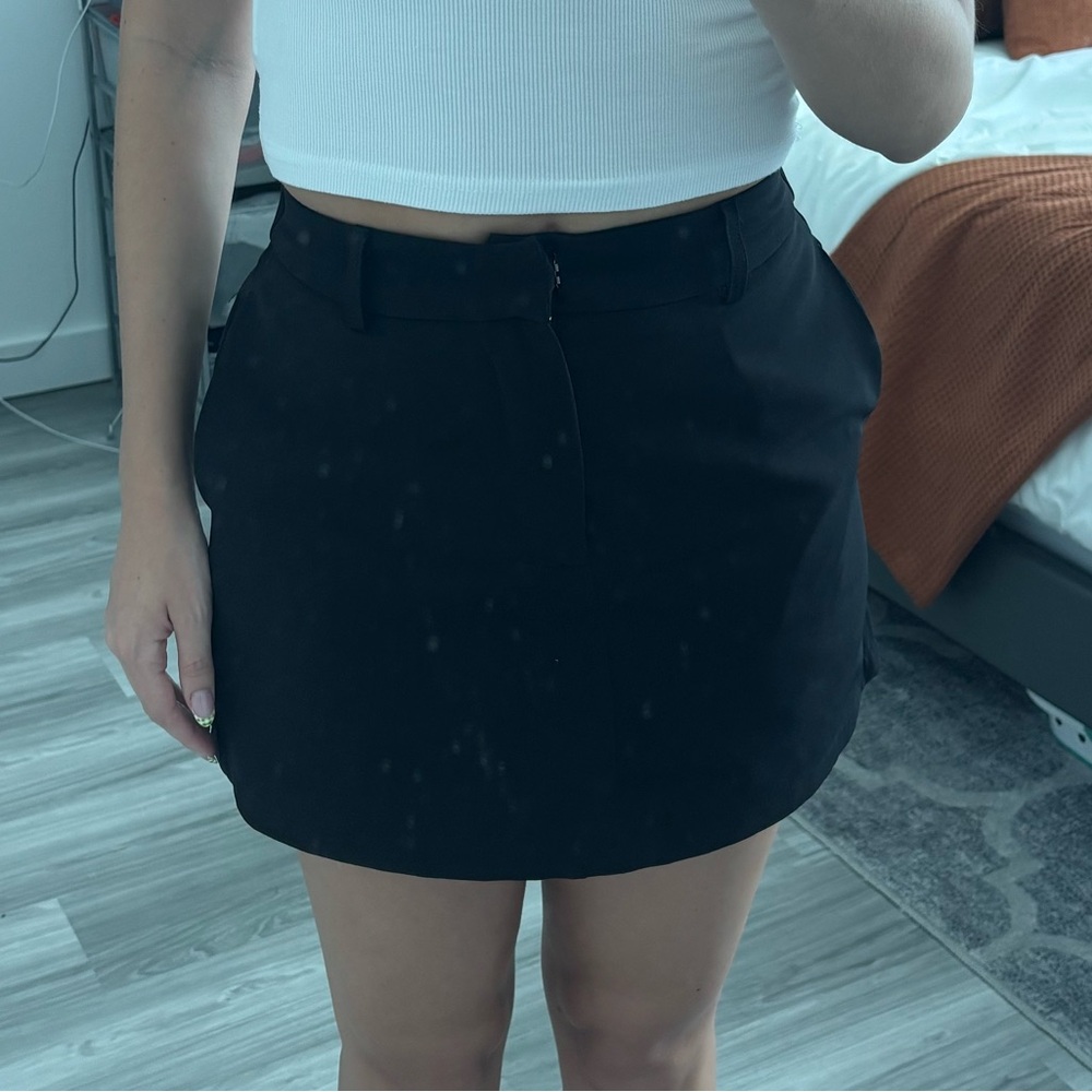 Amazon Black Mini Skirt